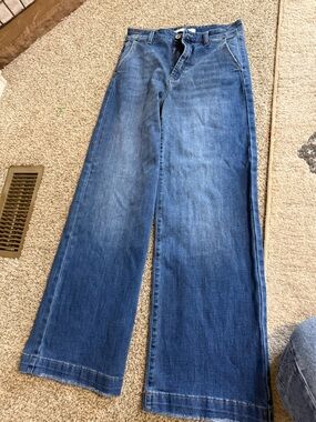 KanCan Men's Bootcut Jeans in Medium Blue Wash